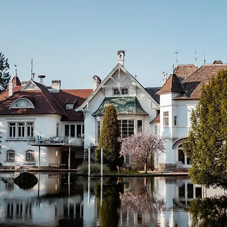 Schloss Schoenau Schönau an der Triesting