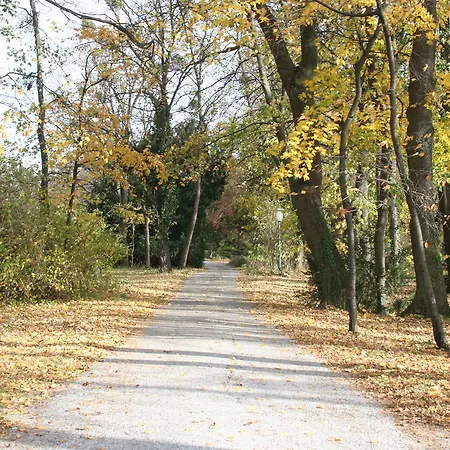 Schloss Schoenau Schönau an der Triesting