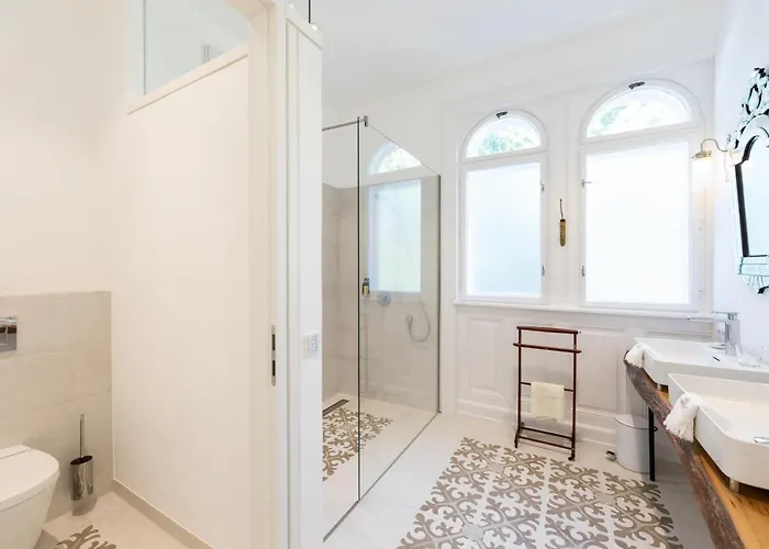 Schloss Schoenau * Schoenau an der Triesting