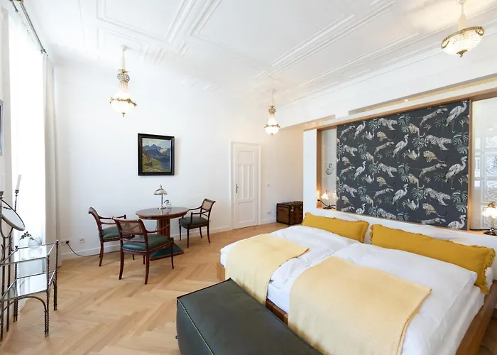 Schloss Schoenau * Schönau an der Triesting