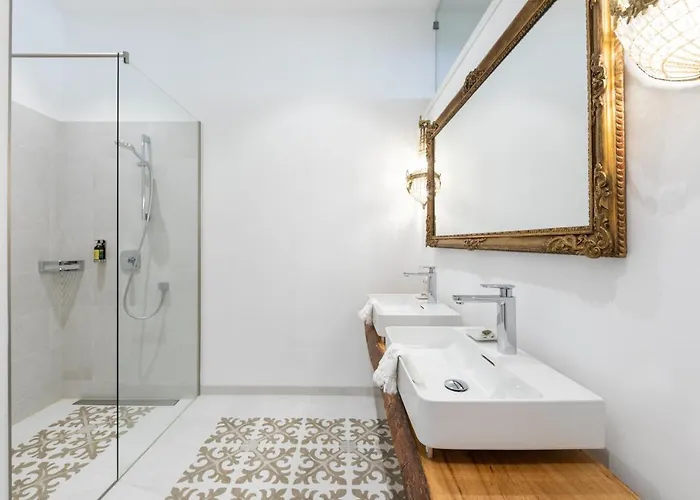 Schloss Schoenau Hotel *