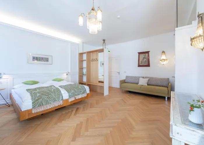 Schloss Schoenau Schönau an der Triesting