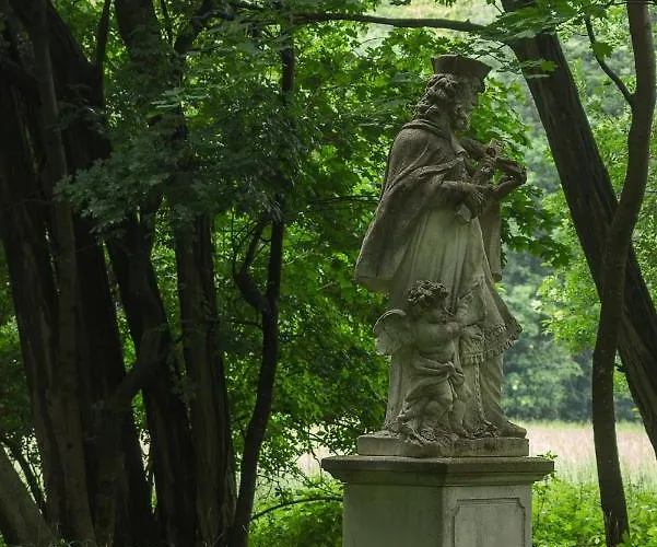 Hotel Schloss Schoenau