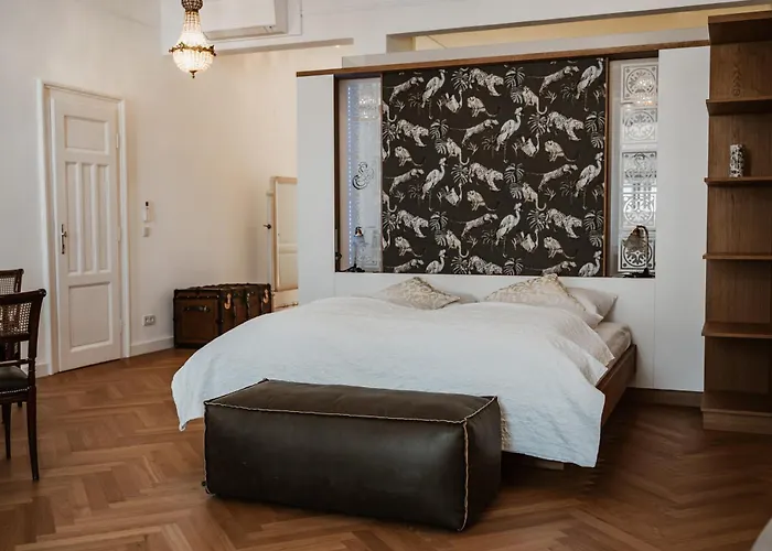 Schloss Schoenau Hotell *