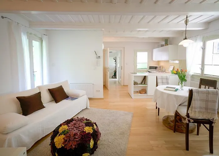 Schloss Schoenau Schönau an der Triesting